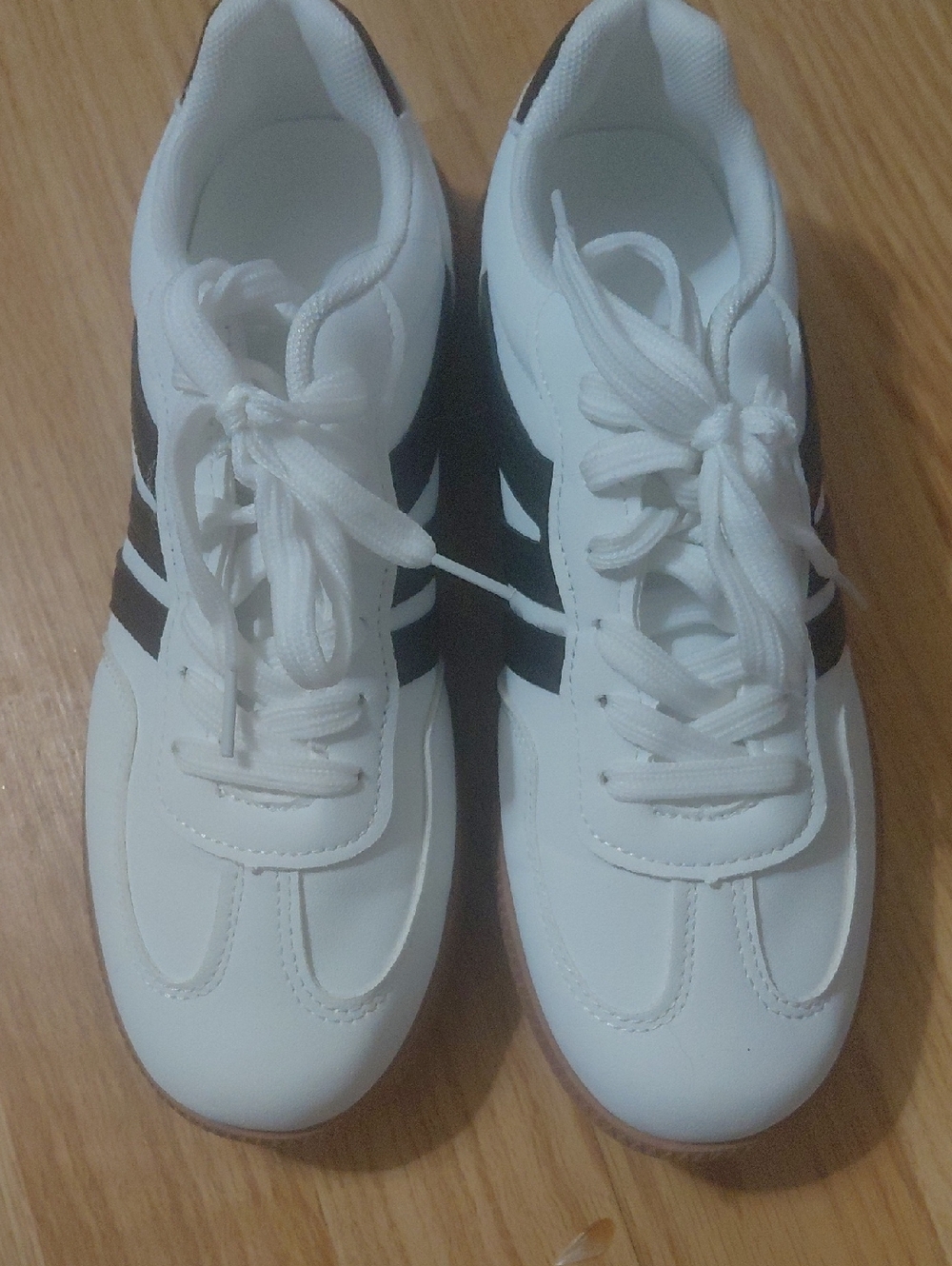 Source Unknown White and Black Women's Athletic Sneakers
